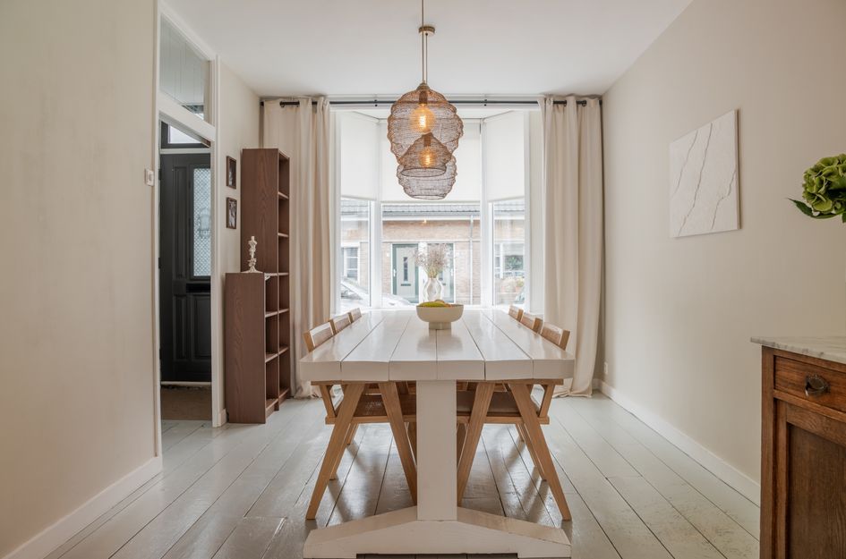 Admiraal de Ruyterstraat 78