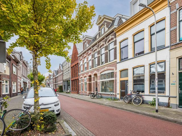 Van Karnebeekstraat 111B, Zwolle