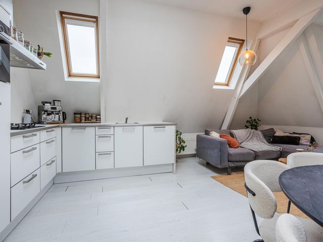 Van Karnebeekstraat 111B, Zwolle