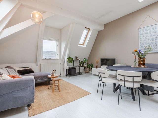 Van Karnebeekstraat 111B, Zwolle