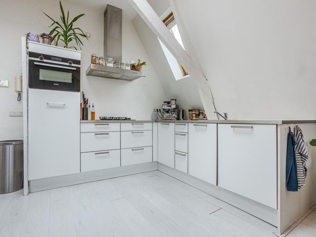 Van Karnebeekstraat 111B, Zwolle
