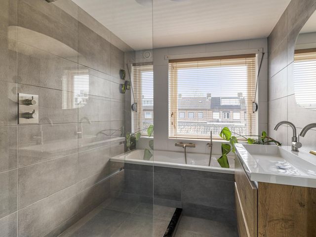 Tuinzigtlaan 118, Breda