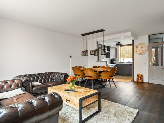 Wierbalg 1179, Julianadorp