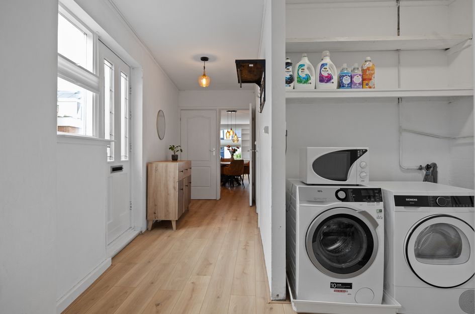 Maarten Harpertszoon Trompstraat 2