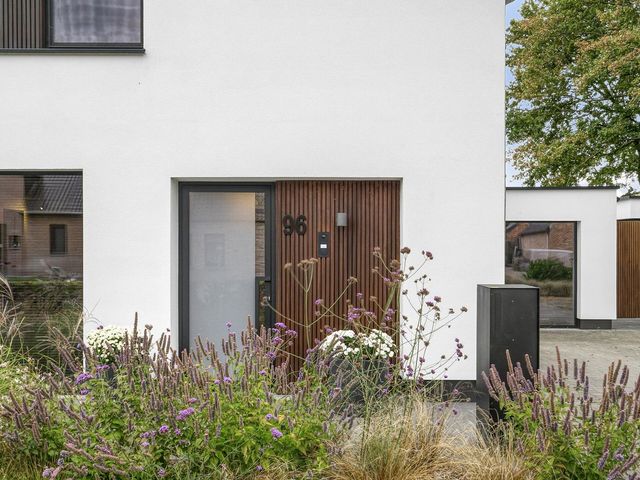 Wilhelminastraat 96, Sint Jansteen