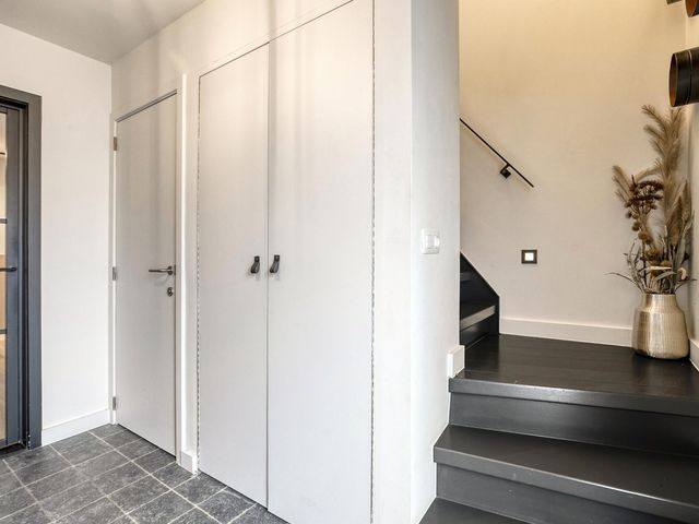 Wilhelminastraat 96, Sint Jansteen