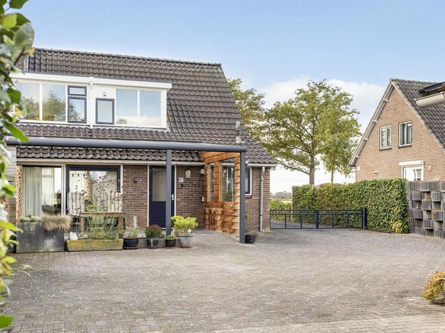 Nieuw-Amsterdamseweg 32, Schoonebeek