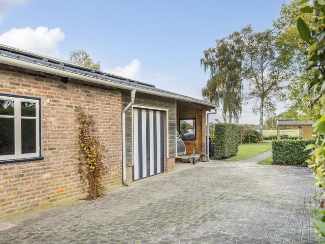 Nieuw-Amsterdamseweg 32, Schoonebeek
