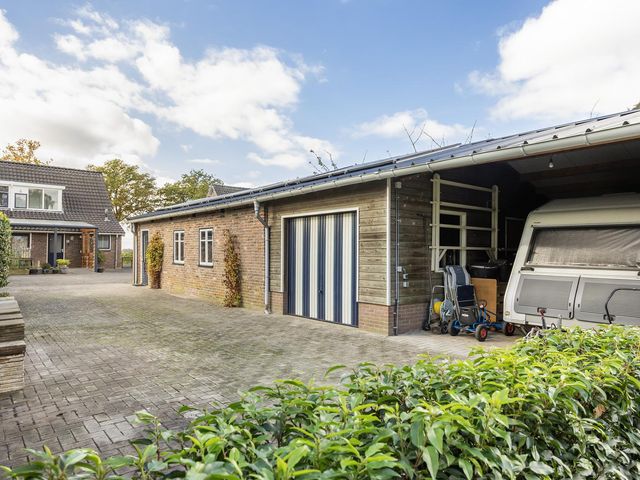 Nieuw-Amsterdamseweg 32, Schoonebeek