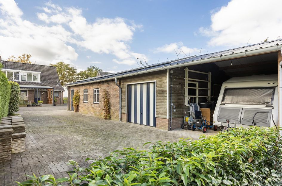 Nieuw-Amsterdamseweg 32