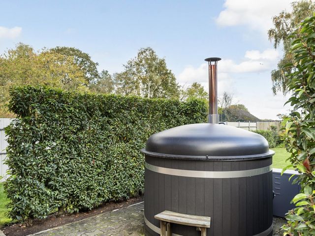 Nieuw-Amsterdamseweg 32, Schoonebeek