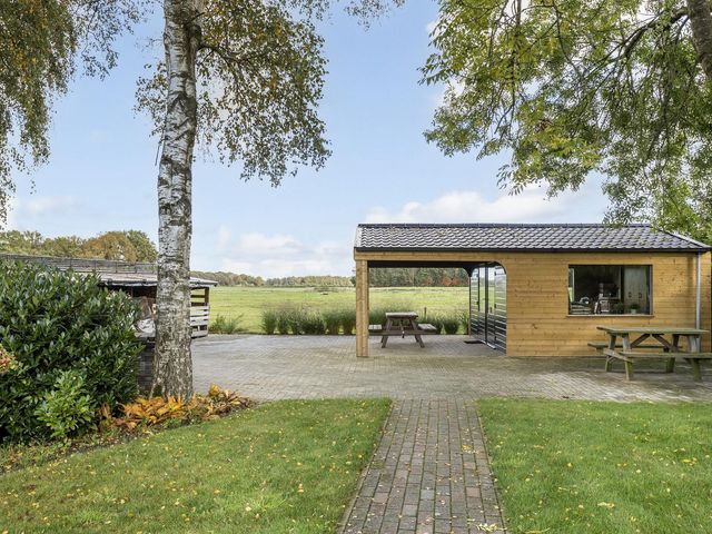 Nieuw-Amsterdamseweg 32, Schoonebeek