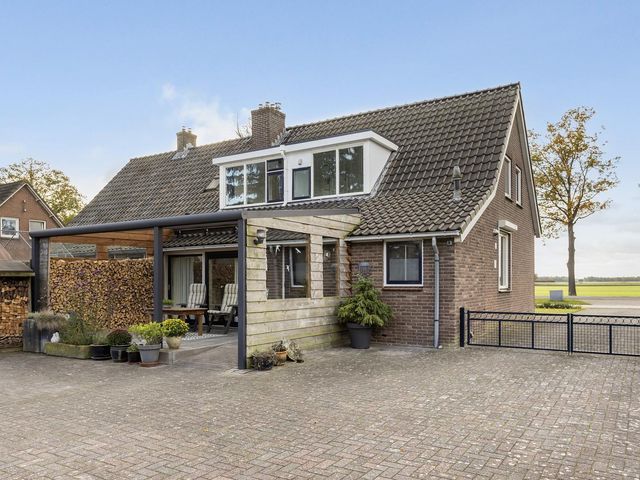 Nieuw-Amsterdamseweg 32, Schoonebeek