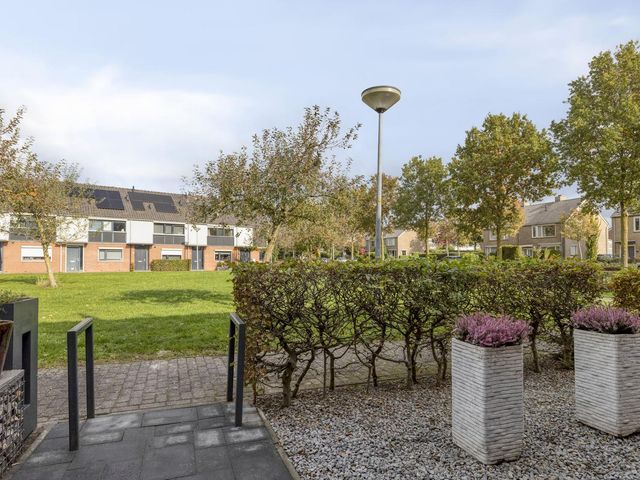 Bretagnesingel 72, Heteren