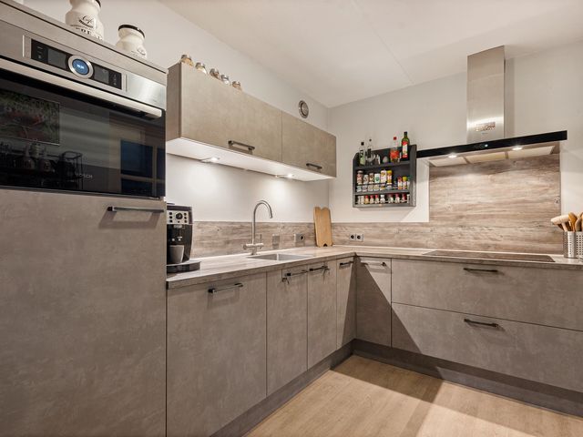 Wollegras 5, Weiteveen