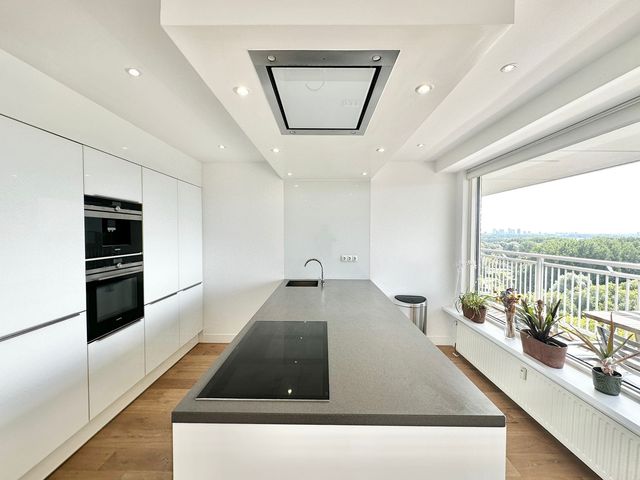 Mensinge 27, Amsterdam