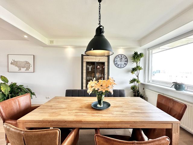 Mensinge 27, Amsterdam