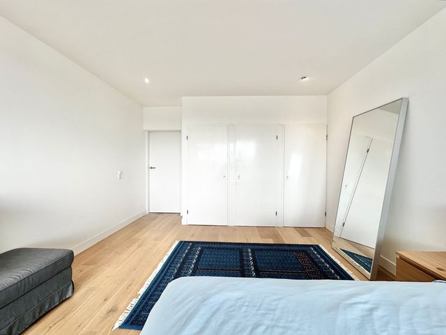 Mensinge 27, Amsterdam