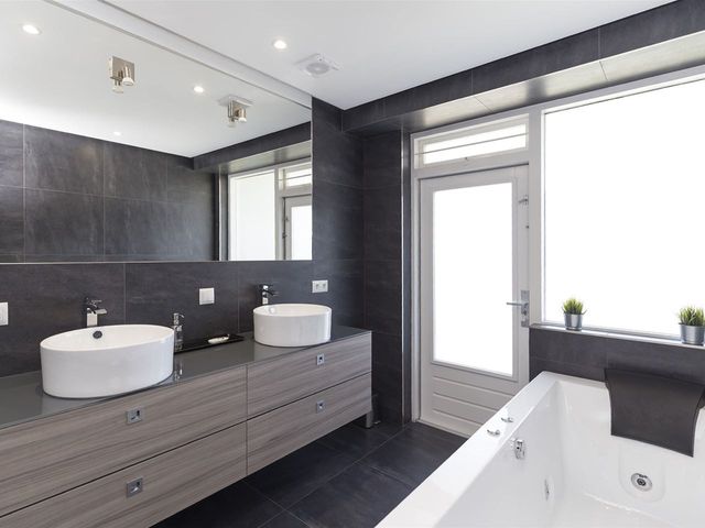 Mensinge 27, Amsterdam