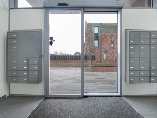 Jan Doustraat 80, Zwaag