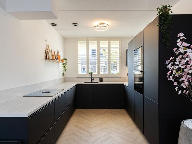 Puccinistraat 6, Sliedrecht