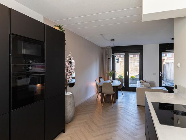 Puccinistraat 6, Sliedrecht