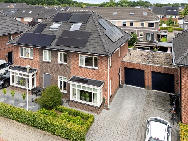Moonenlaan 10, Hardenberg