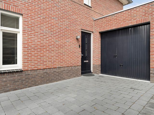 Moonenlaan 10, Hardenberg