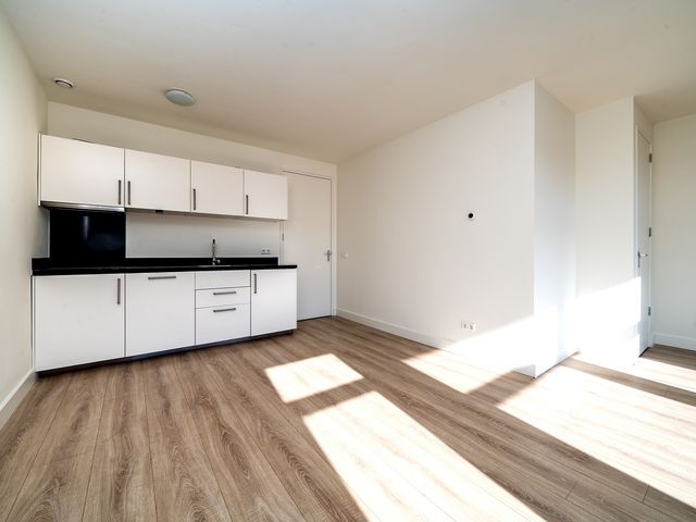 Mathenesserweg 127A03, Rotterdam