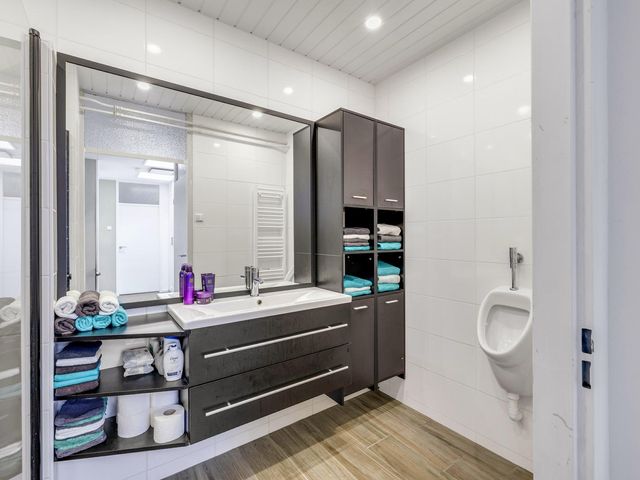 Weyerland 105, Rockanje