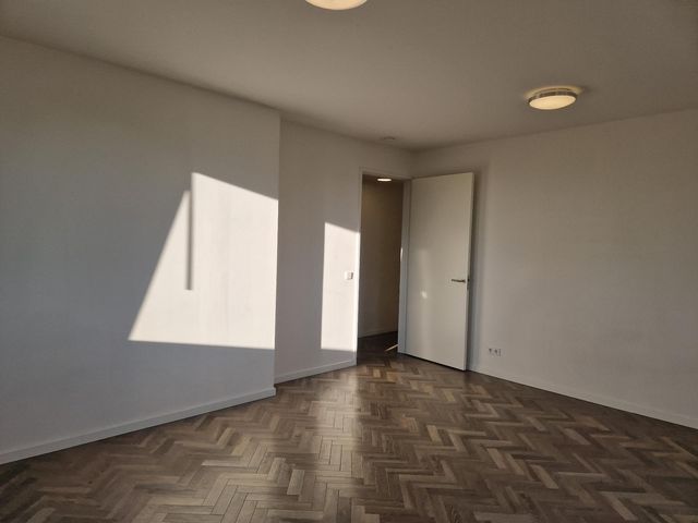 Eisenhowerlaan 156S, 'S-Gravenhage