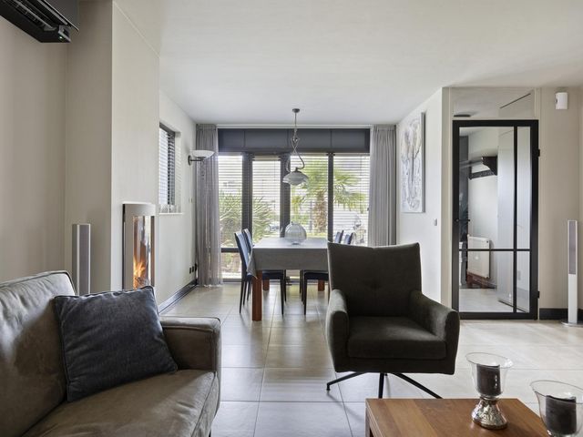 van Ostadelaan 13B, Heerhugowaard