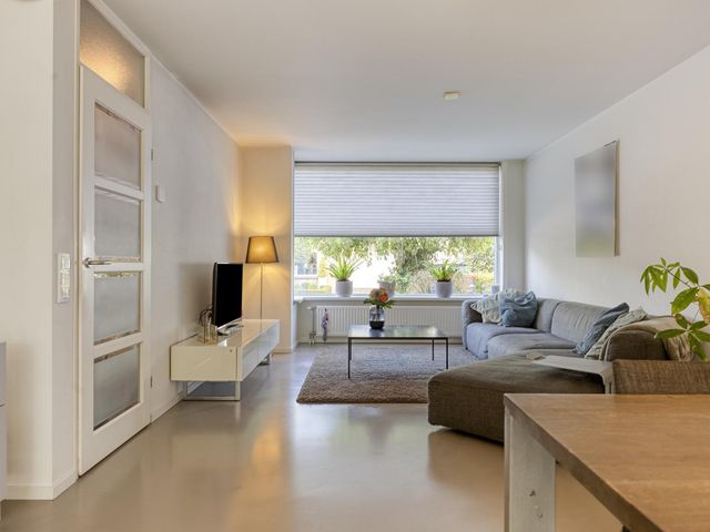 Geerberg 25, Roosendaal