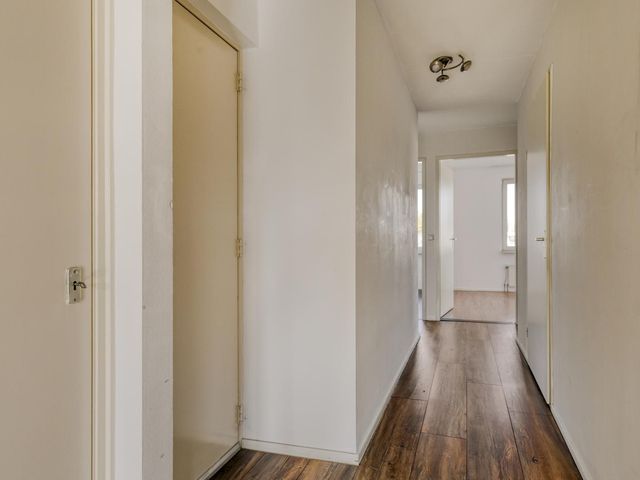 Kade 30b, Roosendaal