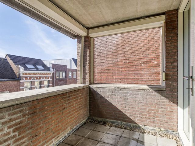 Kade 30b, Roosendaal