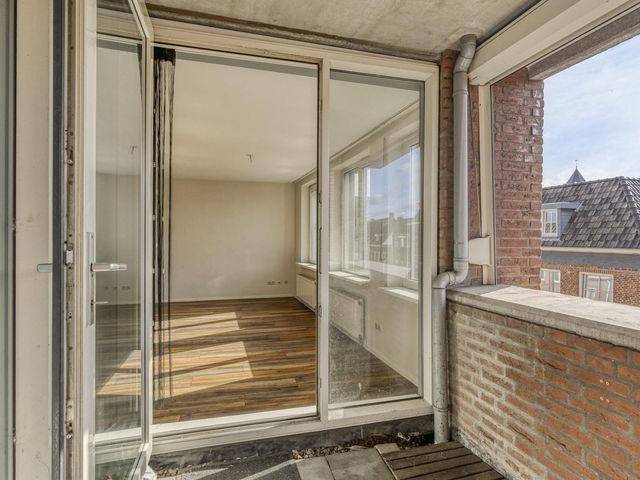 Kade 30b, Roosendaal