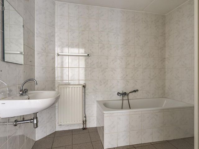 Kade 30b, Roosendaal