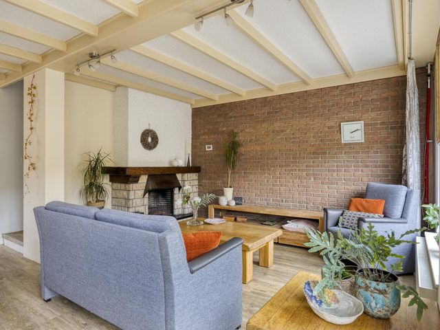 Enargietdijk 24, Roosendaal