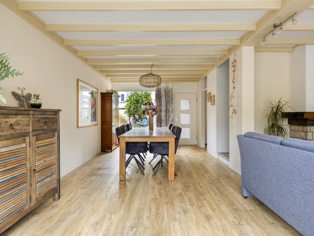 Enargietdijk 24, Roosendaal