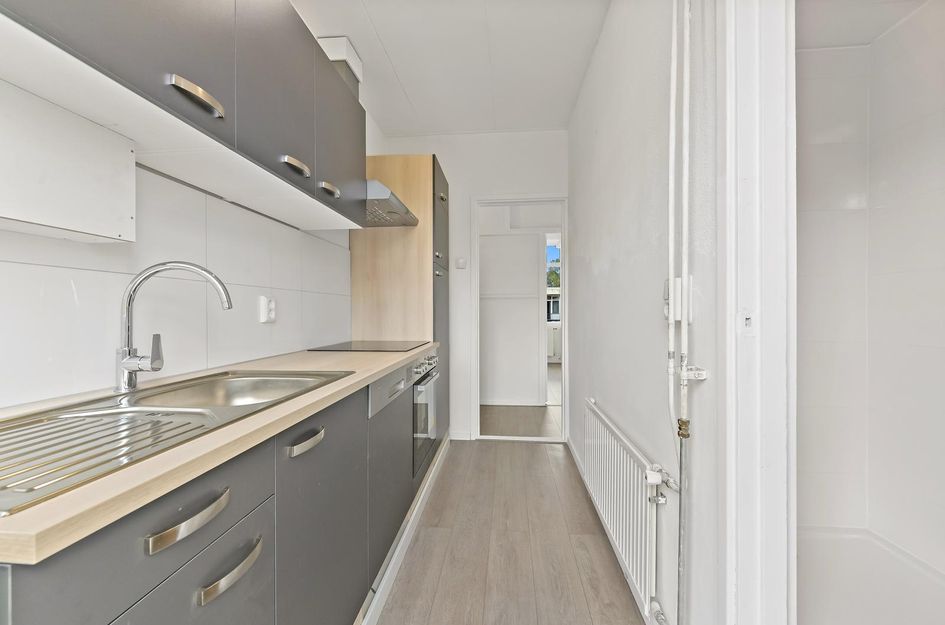 Ellewoutsdijkstraat 198