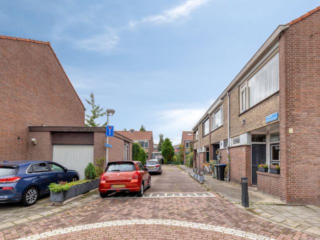Vincent Hamanstraat 1, Gouda