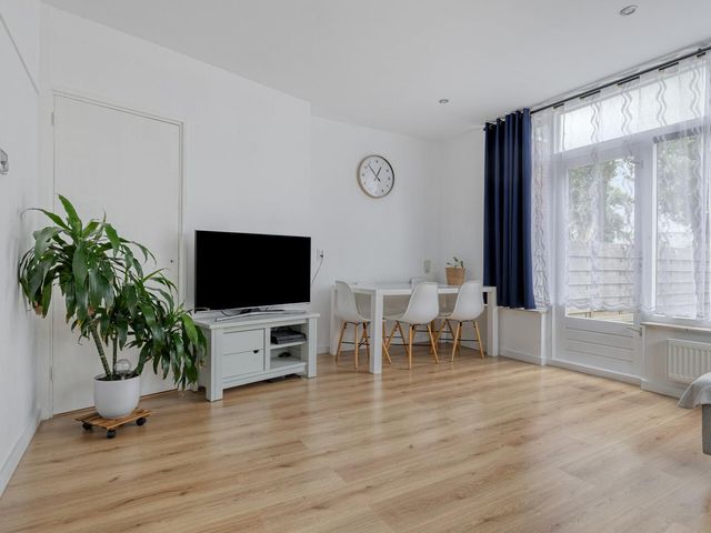 Vincent Hamanstraat 1, Gouda