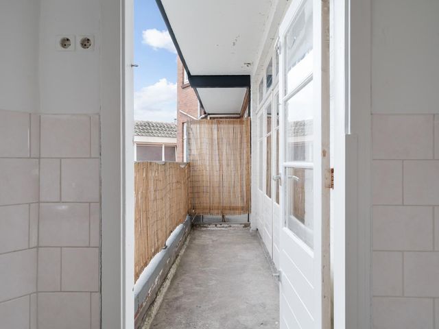 Uitweg 72 01, Rotterdam