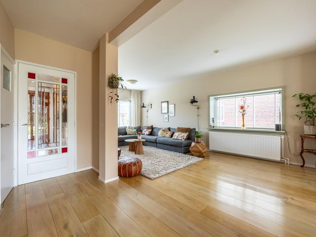 J.C. Beetslaan 90, Hoofddorp