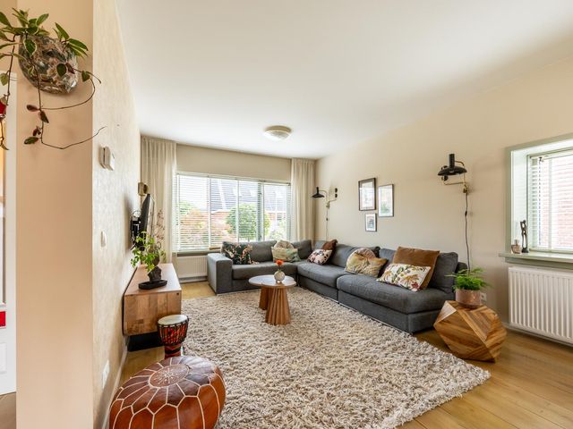 J.C. Beetslaan 90, Hoofddorp