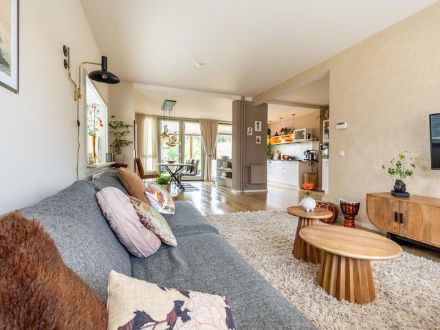 J.C. Beetslaan 90, Hoofddorp