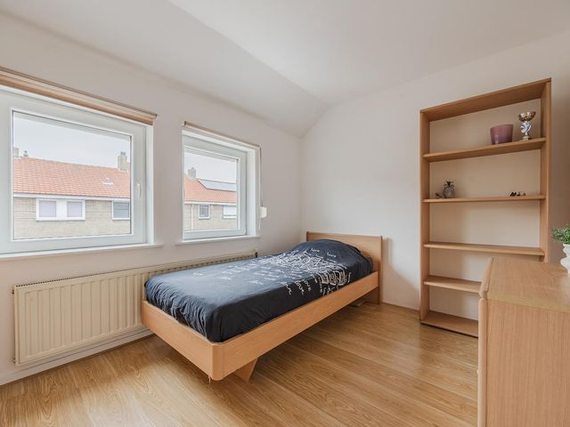 Juliana van Stolbergstraat 18, Terneuzen