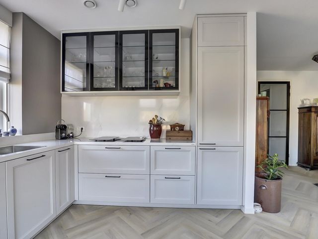 Nazareth 4 10, Wolphaartsdijk