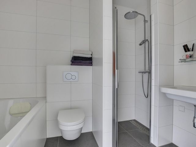 Nazareth 4 10, Wolphaartsdijk