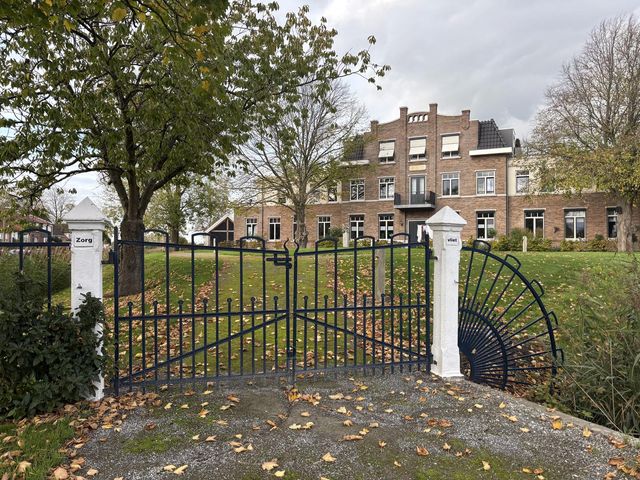 Nazareth 4 10, Wolphaartsdijk